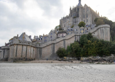 Mont Saint-Michel, vue des remparts.